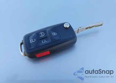 1VWGT7A38HC009463
